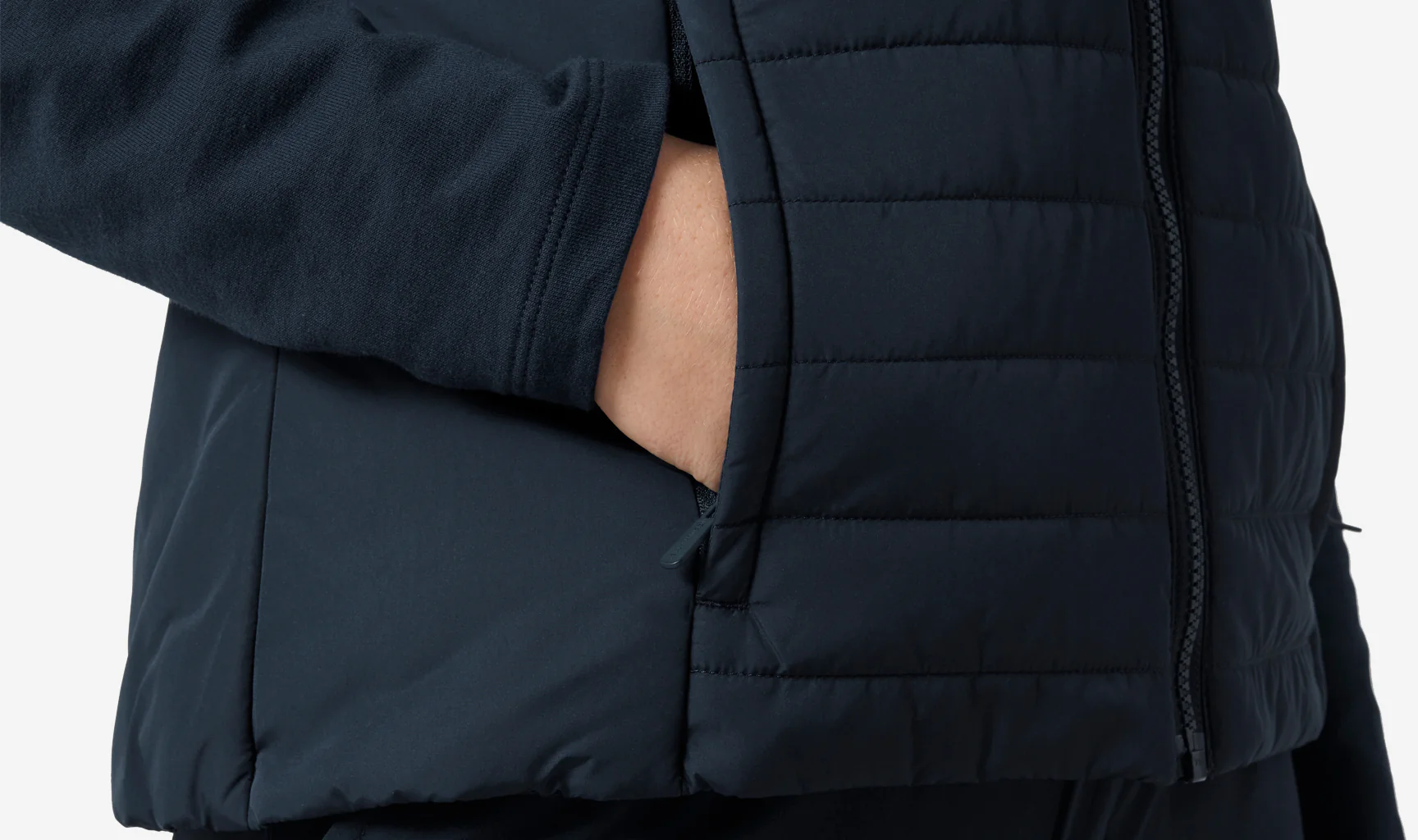 W CREW INSULATOR VEST 2.0, Navy - Image 4